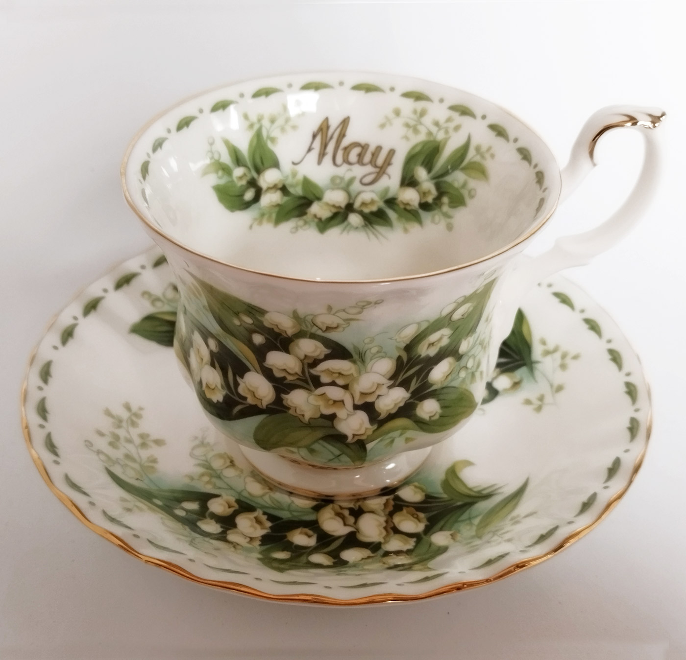 Tazza da tè con piattino Royal Albert collezione Flower of the month mese  di maggio/may