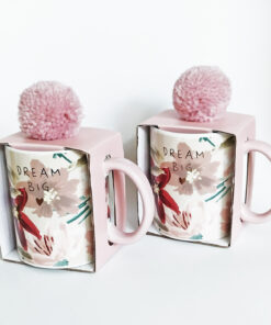 Alternative view of Tazza in ceramica con fiori e scritta "Dream Big"